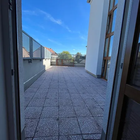 Apartmany U Nemocnice Ceske Budejovice Exterior photo