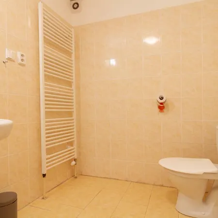 Apartmany U Nemocnice Ceske Budejovice Exterior photo