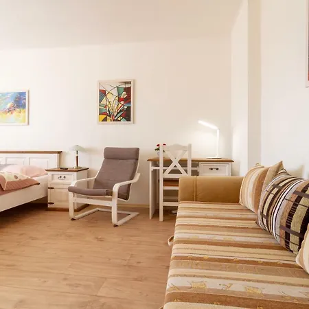Apartmany U Nemocnice Ceske Budejovice Exterior photo